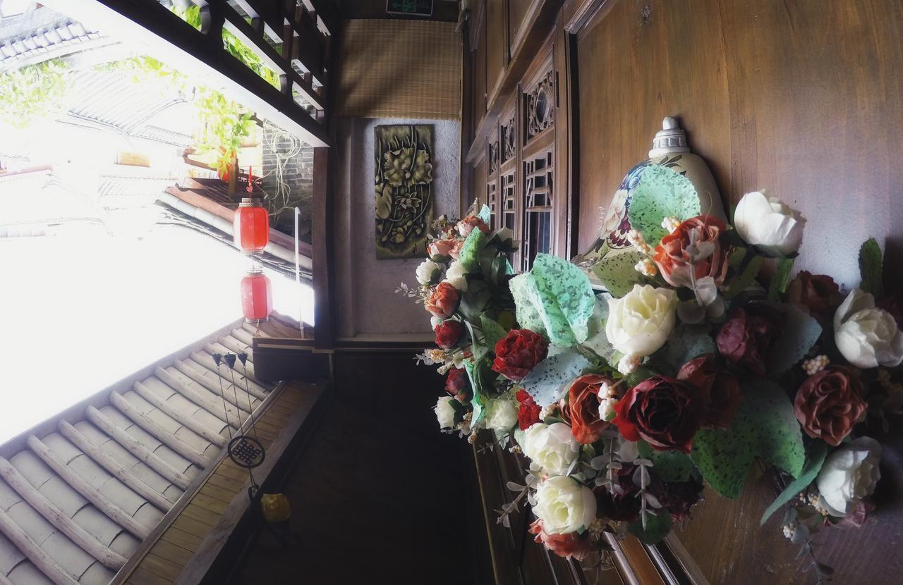 Lv Ye An Jia 绿野安家 Apartman Licsiang Kültér fotó